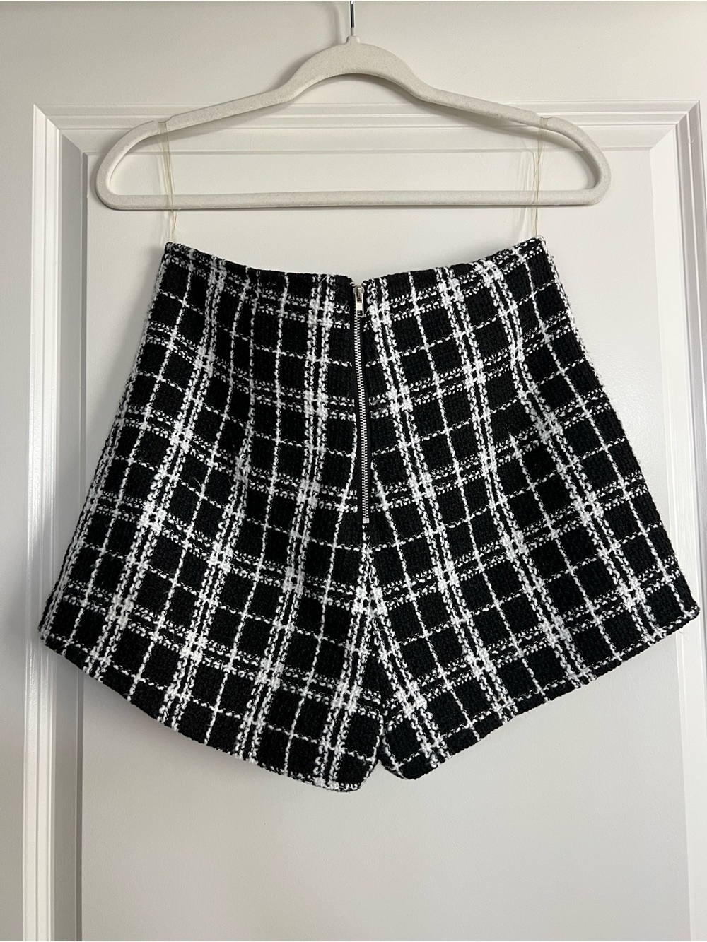 NWNT Storets - Black & White Plaid Tweed Women's Shorts - Picture 4 of 7
